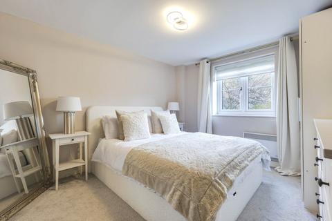 2 bedroom flat for sale, Waterside View, Harrogate Road, Bradford, West Yorkshire, BD10