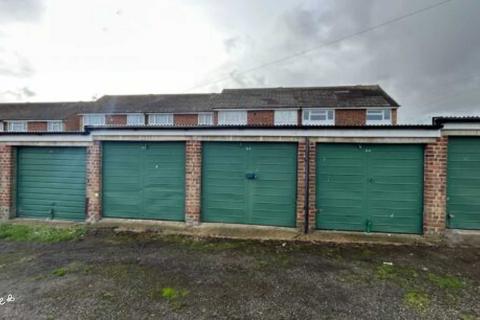 Garage to rent, Heron Way, Lower Stoke ME3