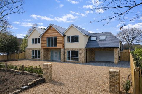 4 bedroom detached house for sale, Ridgeway Lane, Lymington, SO41