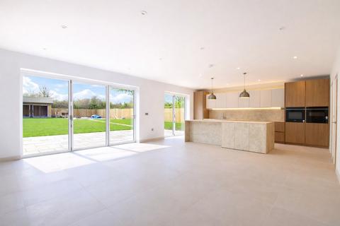 4 bedroom detached house for sale, Ridgeway Lane, Lymington, SO41