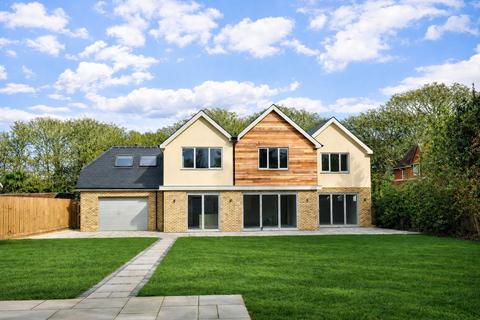 4 bedroom detached house for sale, Ridgeway Lane, Lymington, SO41
