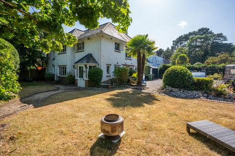 undefined, Lawrence Drive, Canford Cliffs, Poole, Dorset, BH13