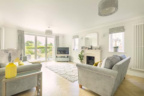 11 Barnfield, Tunbridge Wells, TN2 5XD