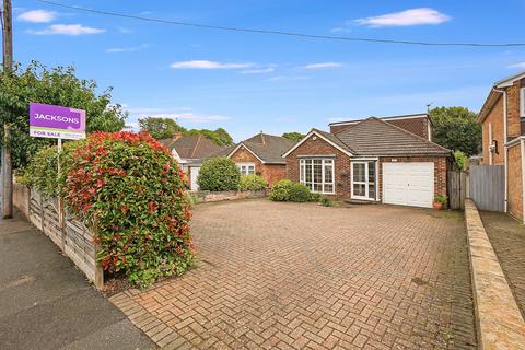3 bedroom chalet for sale, Maidstone Road, Rainham