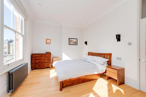 1 bedroom apartment for sale, Greencroft Gardens, South Hampstead, NW6