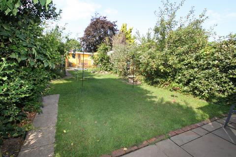4 bedroom semi-detached house for sale, Eastbourne Road , Polegate  BN26