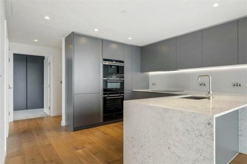 3 bedroom apartment to rent, Hampton Tower, Marsh Wall, E14