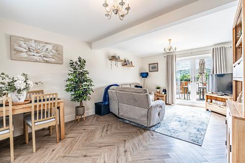 3 bedroom semi-detached house for sale, Holly Street, Pontypridd CF37