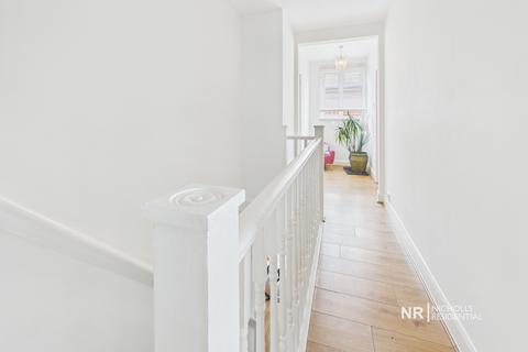 113 Ewell By Pass, Epsom, KT17 2PX