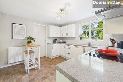 11 Aston Close, Penkridge, Stafford, ST19 5TF