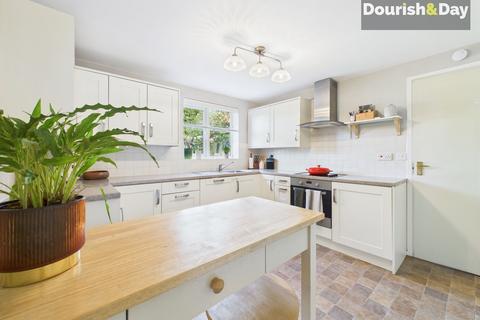 11 Aston Close, Penkridge, Stafford, ST19 5TF