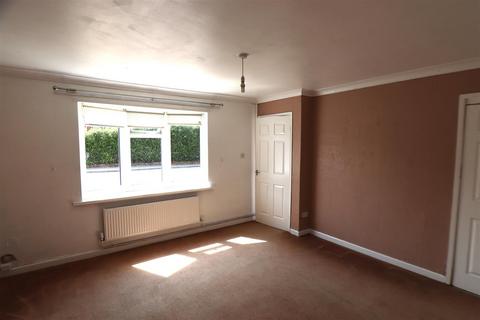 3 bedroom semi-detached house for sale, Brownhills Road, Norton Canes, Cannock