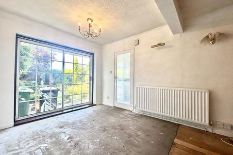 undefined, Manor Drive, Lower Gornal DY3