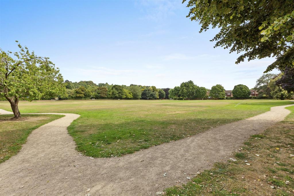 Bury fields park