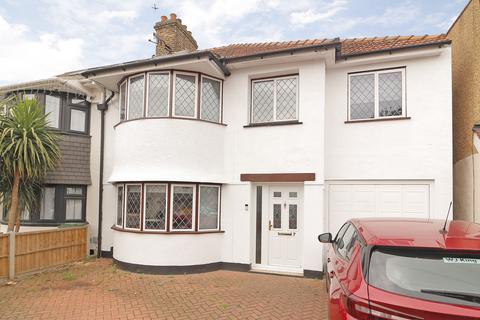7 Saltash Road, Welling, DA16 1HD