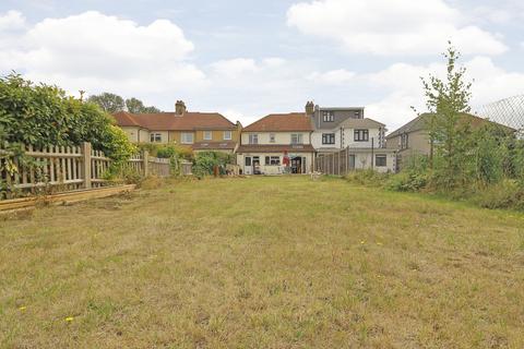 7 Saltash Road, Welling, DA16 1HD