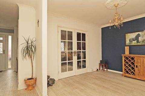 7 Saltash Road, Welling, DA16 1HD