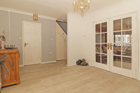 7 Saltash Road, Welling, DA16 1HD