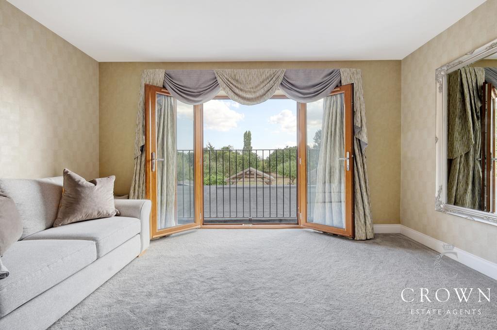 Master Bedroom Suite with Juliette Balcony