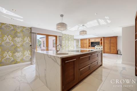 6 bedroom detached house for sale, Ramsden Park Road, Ramsden Bellhouse, Billericay