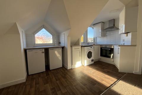 2 bedroom flat for sale, Cecil Road, Bournemouth,