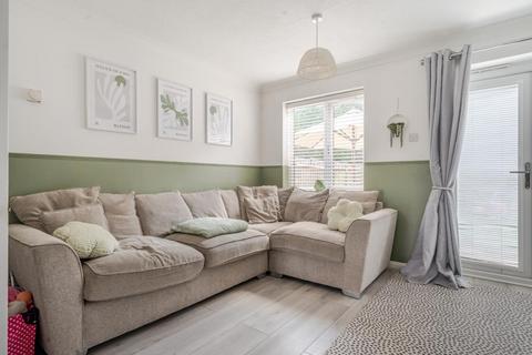 undefined, Langford Village,  Bicester,  Oxfordshire,  OX26