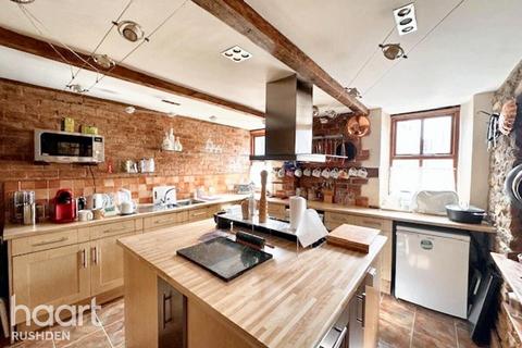 4 bedroom semi-detached house for sale, Dolben Square, Wellingborough