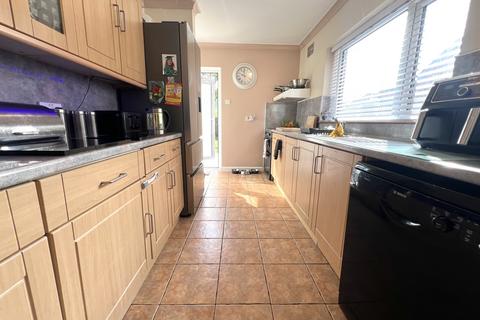 16 Kildare Road, Bispham, Blackpool, FY2 0LR
