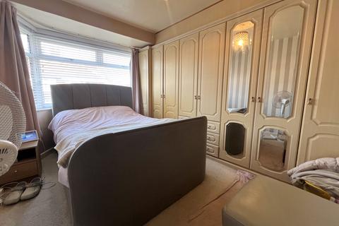 16 Kildare Road, Bispham, Blackpool, FY2 0LR
