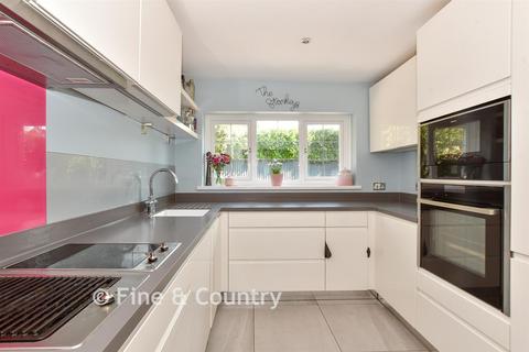 5 bedroom detached house for sale, Main Road, Brighstone, Isle of Wight