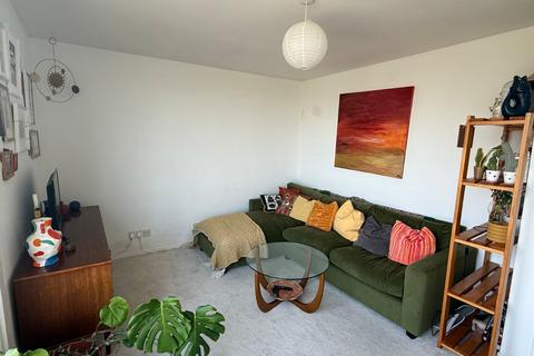 2 bedroom flat to rent, Orchard Brae Avenue, Edinburgh, EH4