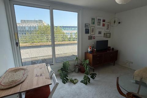 2 bedroom flat to rent, Orchard Brae Avenue, Edinburgh, EH4