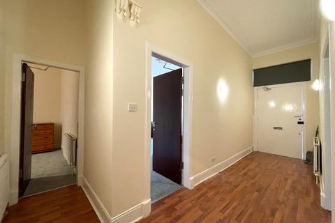 4 bedroom flat to rent, Gibson Street, Hillhead, Glasgow, G12