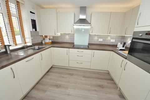 3 bedroom semi-detached house for sale, Castle Stead Drive, Cullingworth, Bradford