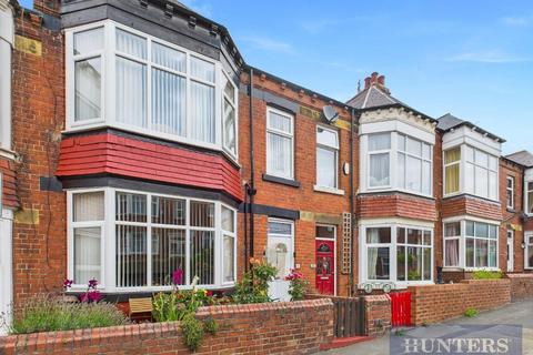 Woodall Avenue, Scarborough