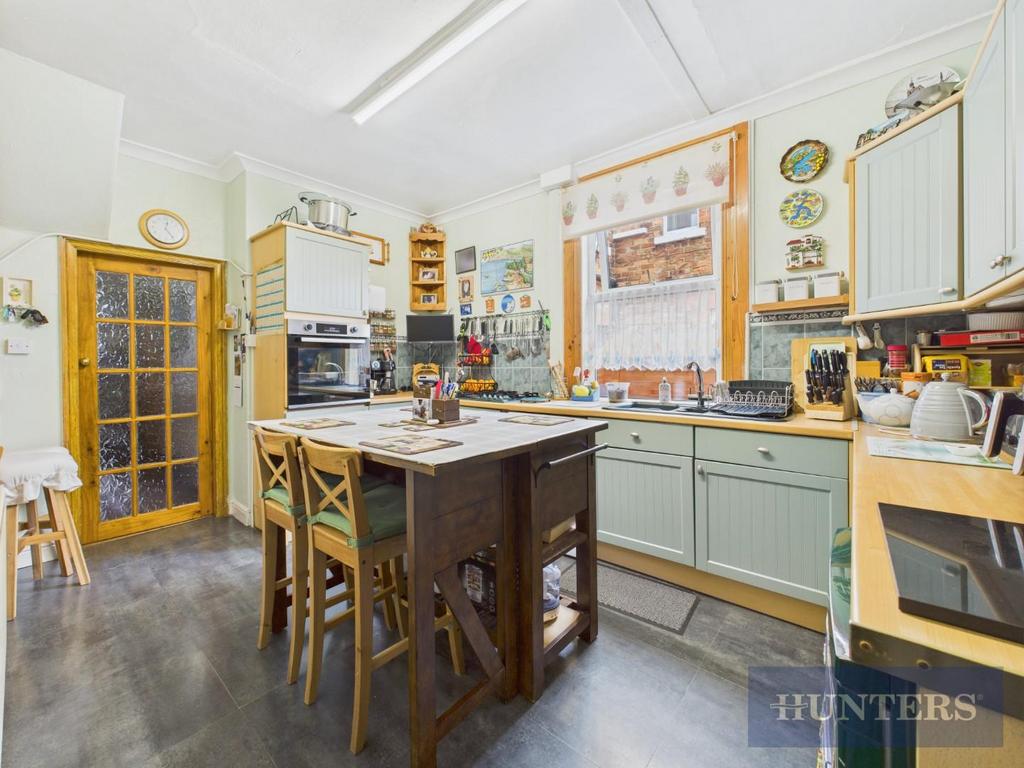 CAM05316 G0-PR0179-STILL022.jpg