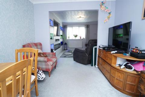3 Suffolk Place, Bradford, BD2 1HF