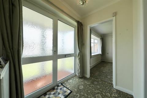 2 bedroom semi-detached bungalow for sale, Eden Rise, Willerby, Hull