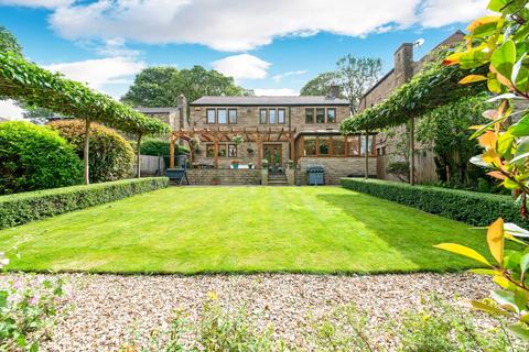 5 bedroom detached house for sale, Coppice Drive, Netherton, HD4