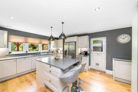 5 bedroom detached house for sale, Coppice Drive, Netherton, HD4