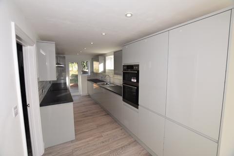 undefined, Heathway, Ascot SL5