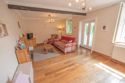 Crown House Skipton Road, Cononley, Keighley, BD20 8NH