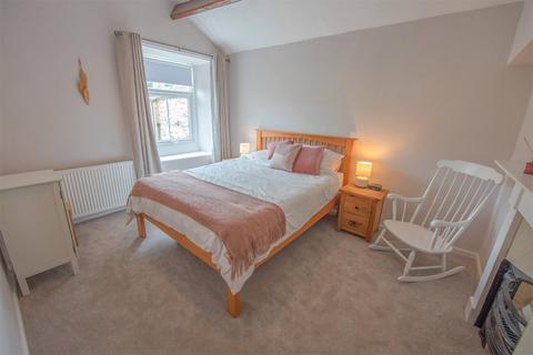 Crown House Skipton Road, Cononley, Keighley, BD20 8NH