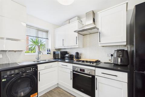 3 bedroom terraced house for sale, Lytham Close, Great Sankey, WA5
