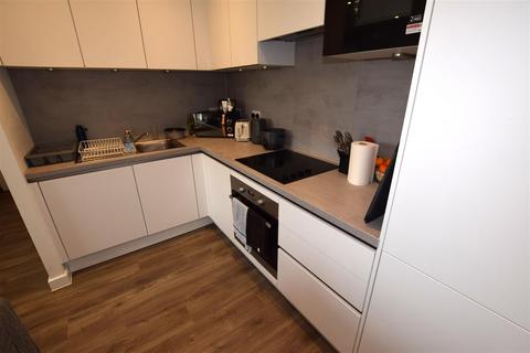 undefined, Ridgeway View, London