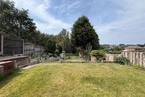 3 bedroom semi-detached house for sale, Bournes Hill, Halesowen