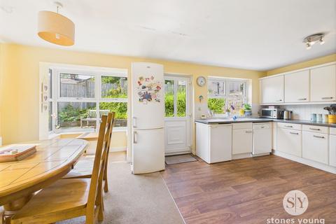 30 Clitheroe Road, West Bradford, Clitheroe, BB7 4TA