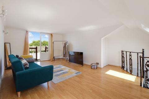 undefined, The Parade, Claygate, KT10