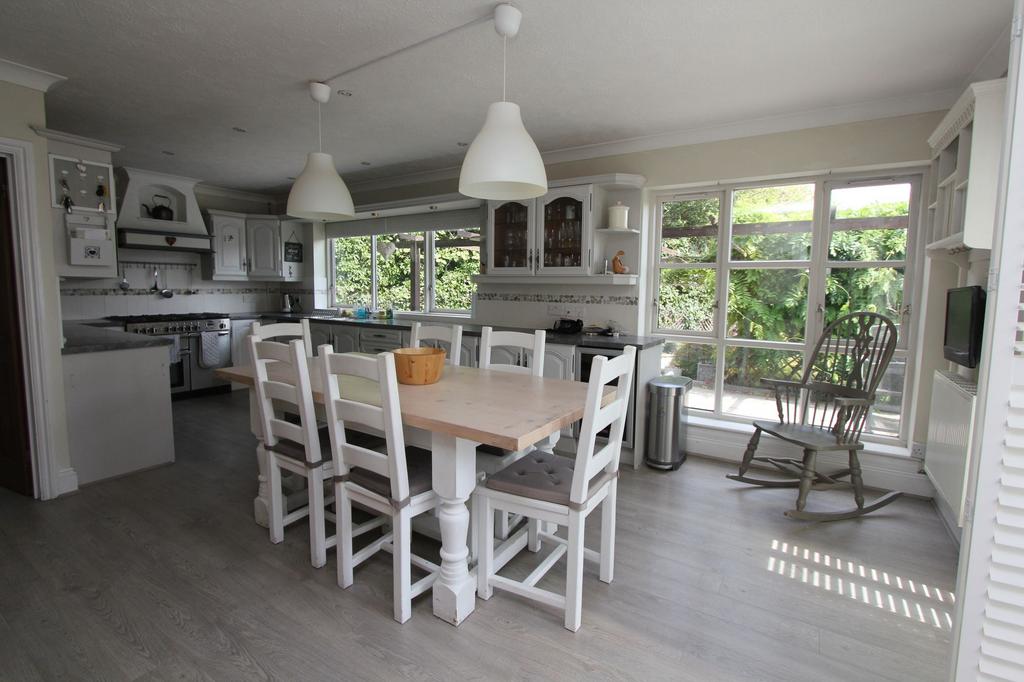 Family Kitchen