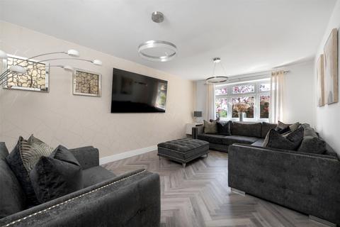 4 bedroom detached house for sale, Buckingham Close, Groby, Leicester